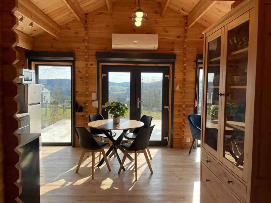 Le Chalet Du Crescent Saint-Germain-des-Champs Esterno foto