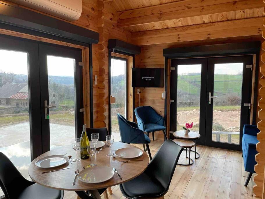 Le Chalet Du Crescent Saint-Germain-des-Champs Esterno foto